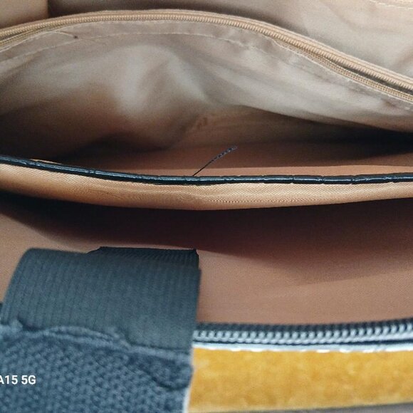 Purse/tablet over the shoulder handbag - Picture 5 of 8